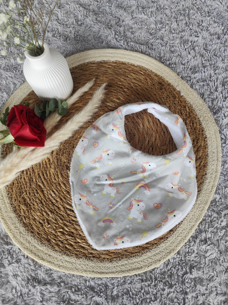 Bavoir bandana "Licorne"